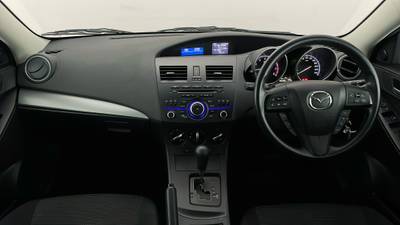 2013 MAZDA 3 interior