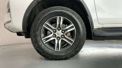 2021 TOYOTA FORTUNER gallery