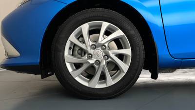 2018 TOYOTA COROLLA gallery