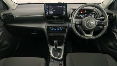 2021 Toyota Yaris Cross interior