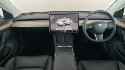 2023 TESLA MODEL 3 interior