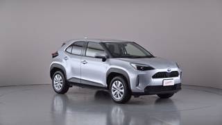 2022 TOYOTA YARIS CROSS