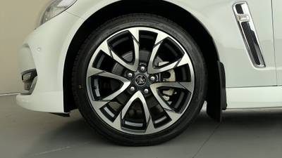 2015 HOLDEN COMMODORE VF II gallery