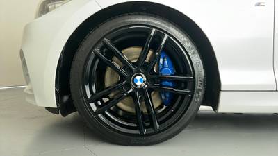 2017 BMW 2 gallery