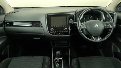 2019 MITSUBISHI OUTLANDER interior