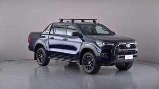 2022 TOYOTA HILUX