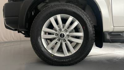 2018 ISUZU MU-X gallery