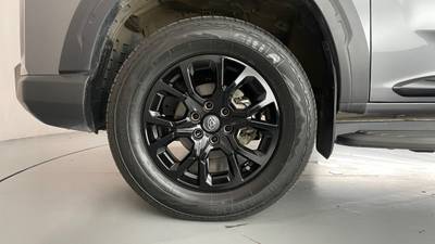 2024 LDV T60 gallery
