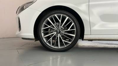 2020 HYUNDAI I30 gallery