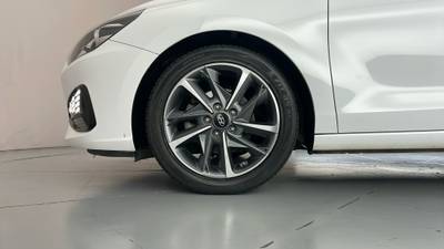 2020 HYUNDAI I30 gallery