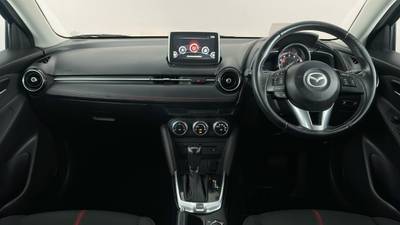 2015 MAZDA 2 interior