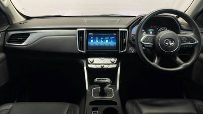 2022 GWM UTE interior