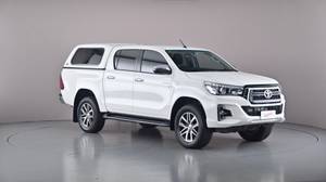 2019 TOYOTA HILUX