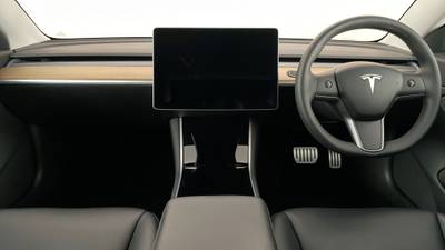 2020 TESLA MODEL 3 interior
