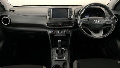 2018 HYUNDAI KONA interior