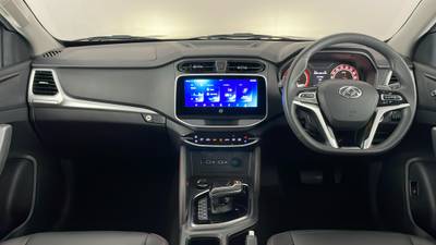 2022 LDV T60 interior