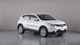 2015 NISSAN QASHQAI