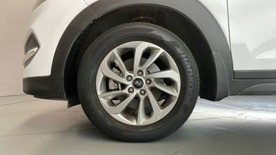 2016 HYUNDAI TUCSON gallery