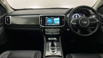 2023 GWM UTE interior