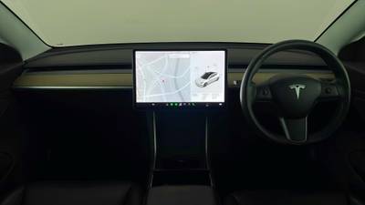 2019 TESLA MODEL 3 interior