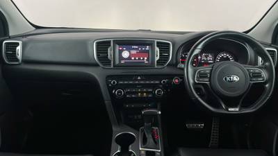 2017 KIA SPORTAGE interior