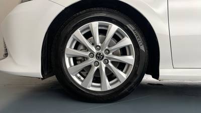 2019 TOYOTA CAMRY gallery