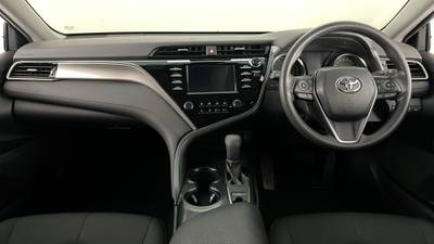 2019 TOYOTA CAMRY interior
