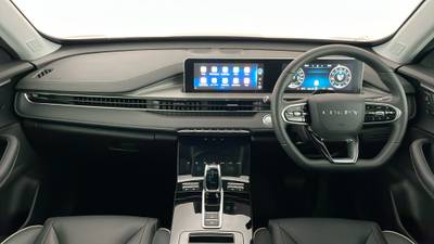 2025 Chery Tiggo 4 interior