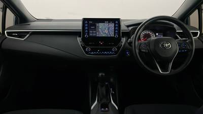2022 TOYOTA COROLLA interior