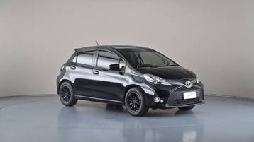 2016 TOYOTA YARIS