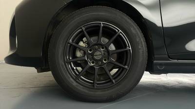 2016 TOYOTA YARIS gallery