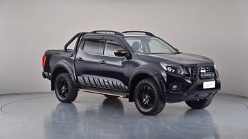 2020 NISSAN NAVARA