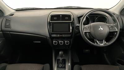 2018 MITSUBISHI ASX interior