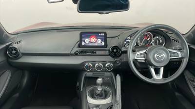 2022 MAZDA MX-5 interior
