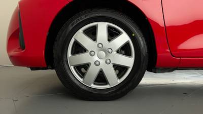 2017 TOYOTA YARIS gallery