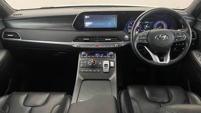 2021 Hyundai Palisade interior
