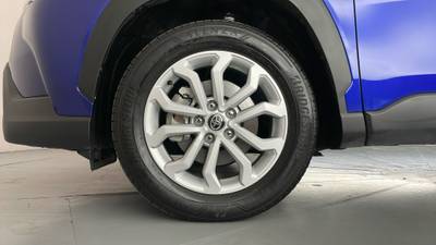 2025 TOYOTA COROLLA CROSS gallery