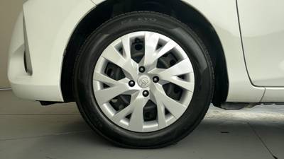 2017 TOYOTA YARIS gallery