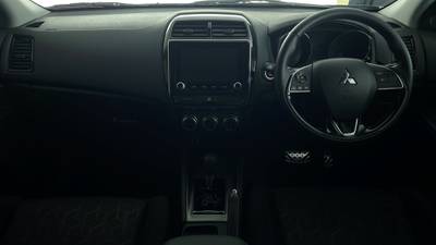 2020 MITSUBISHI ASX interior