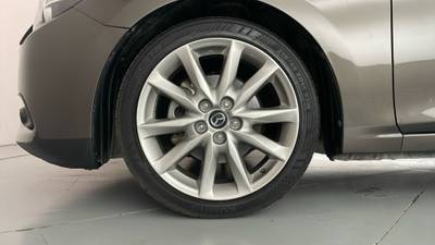 2018 Mazda 3 gallery