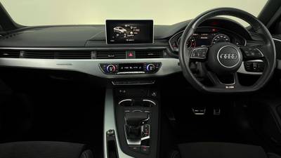 2019 AUDI A4 interior