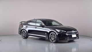 2022 KIA STINGER