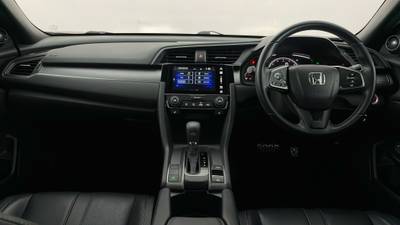2018 HONDA CIVIC interior