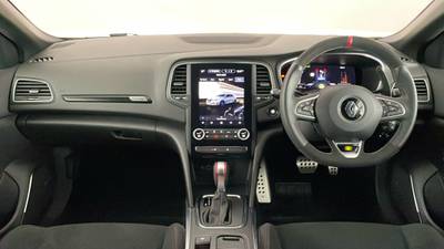 2023 RENAULT MEGANE interior