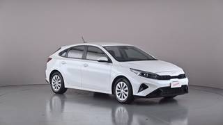 2023 KIA CERATO