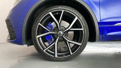 2023 VOLKSWAGEN TIGUAN gallery