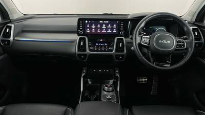 2022 KIA SORENTO interior