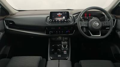 2022 NISSAN X-TRAIL interior
