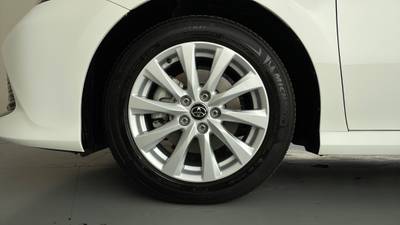 2019 TOYOTA CAMRY gallery
