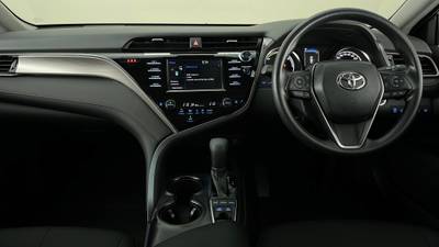 2019 TOYOTA CAMRY interior
